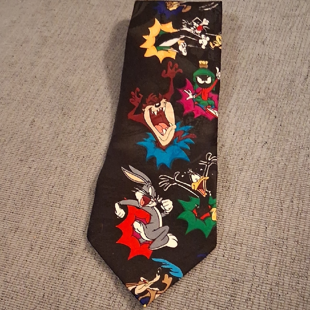 Warner Bros. Looney Tunes Black Tie
